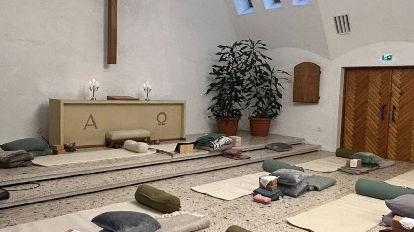 Pyhän tilan levossa Ristikankaan kappelissa